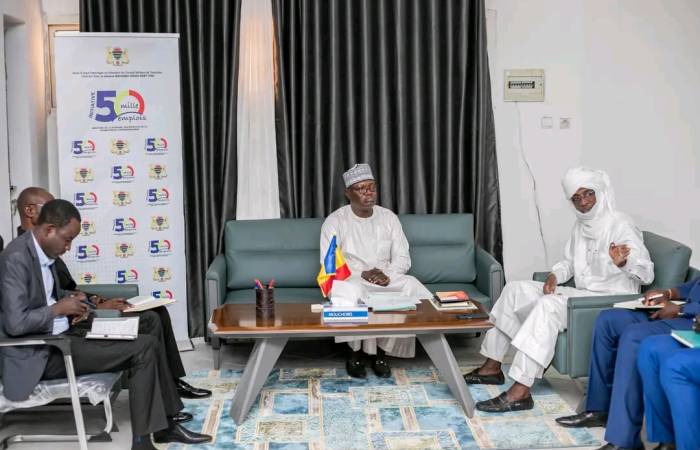 Tchad: le Ministre de la Jeunesse rencontre deux syndicats sportifs