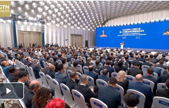  Xi Jinping : il faut poursuivre une approche centrée sur l'être humain et développer une IA orientée vers le progrès et le bien, faire de l'IA une grande force motrice pour la prospérité partagée et la sécurité commune