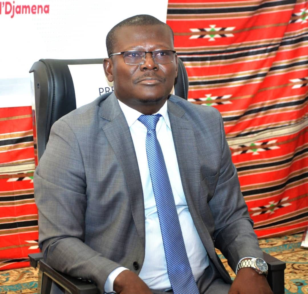 011B0596 5E4E 4BF3 AFC2 3B870CF3CCCA