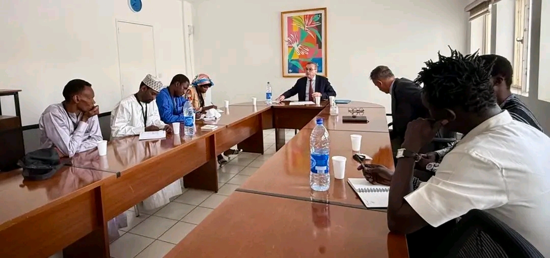 tchad-l-ambassadeur-de-france-echange-avec-les-medias-sur-le-sommet-france-afrique-de-kenya