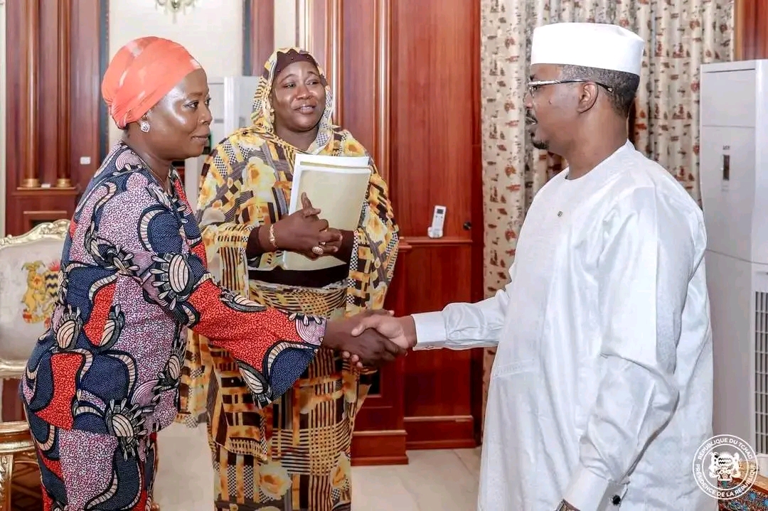 tchad-la-hama-remet-son-rapport-annuel-au-chef-de-l-etat