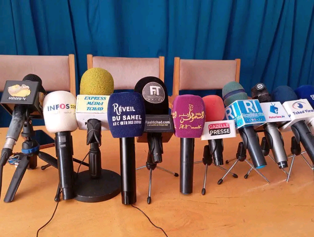 forum-economique-tchad-france-les-organisations-professionnelles-de-medias-denoncent-la-non-prise-en-charge-des-medias