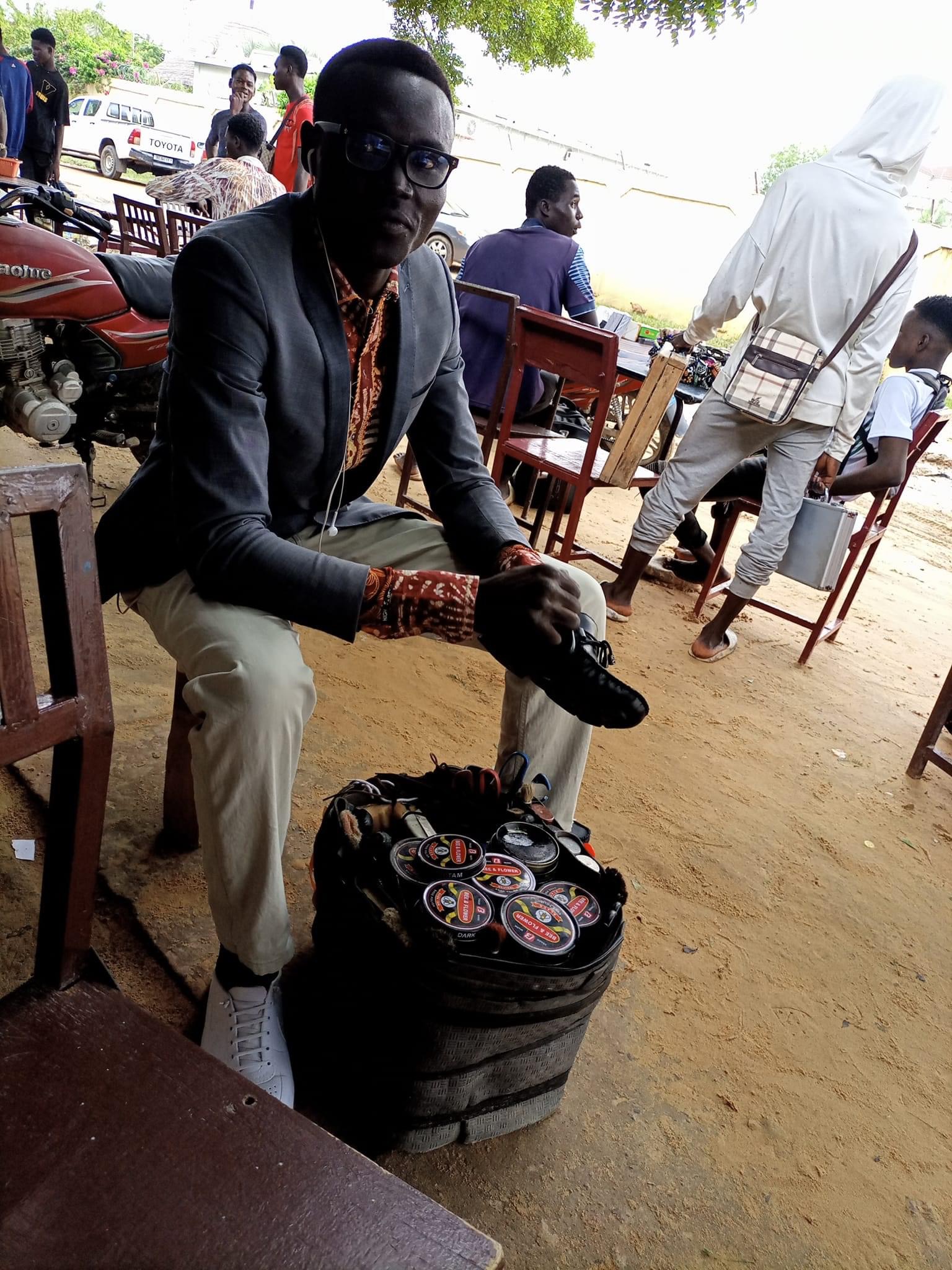 21A8BD83 59FF 455C 9F0F B5554B0D9E53