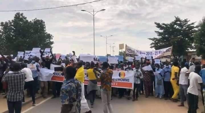 32383DE8 C9B4 4ABE BD80 FC77A725327C