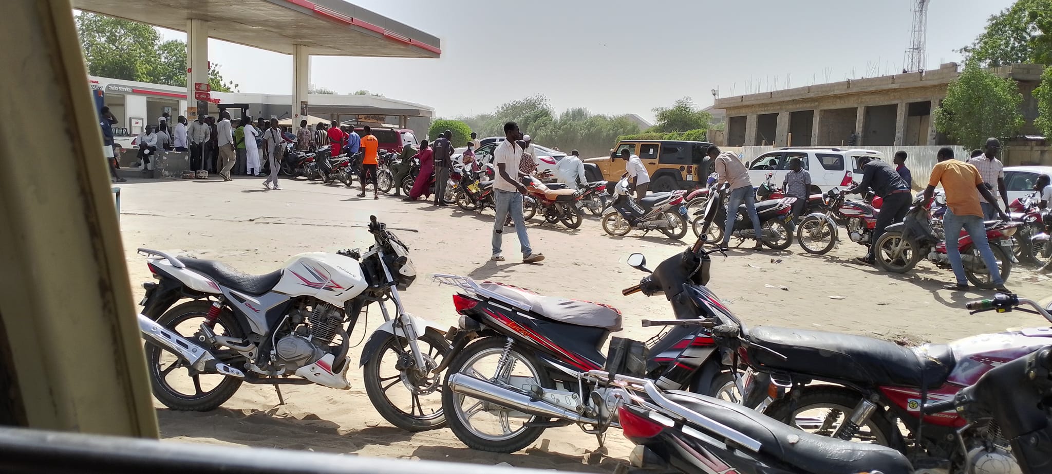 tchad-ministere-des-hydrocarbures-et-de-l-energie-regule-le-prix-du-carburant