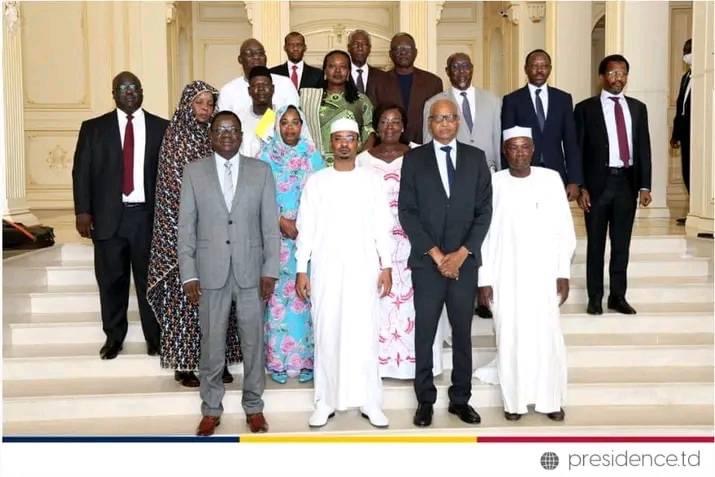 62409520 9170 433B 9DBE 602E29522ADA