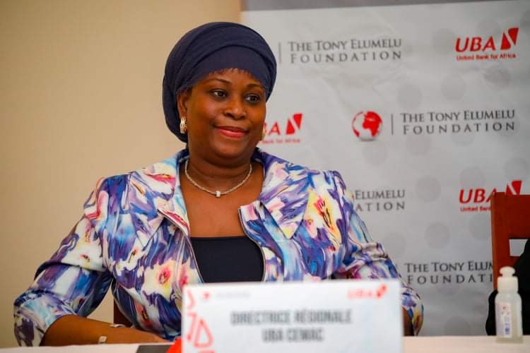 95B16E93 C305 4272 93F3 437333FFA8B3