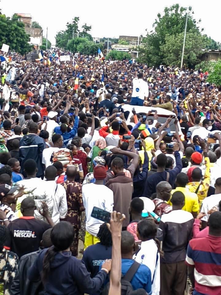 AFF510A7 6B95 4381 A1B7 193285178A05