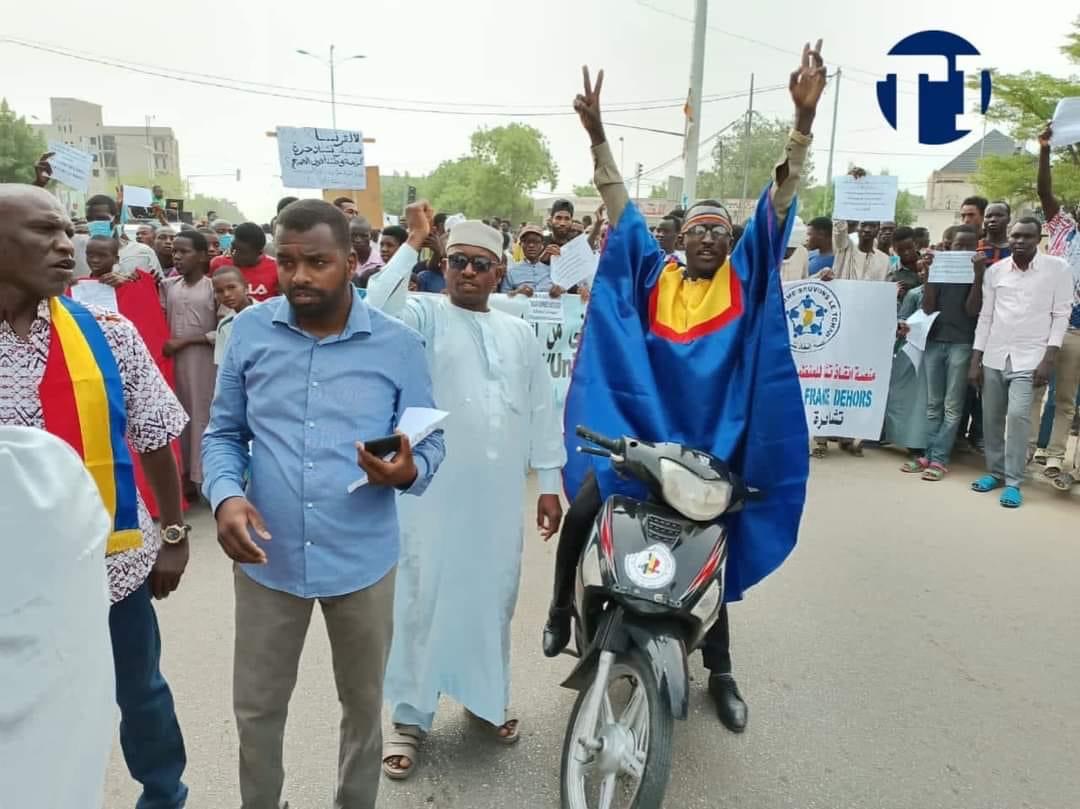 ECEAE667 CDD9 4A8A ABAD 99D5FFD4B72B