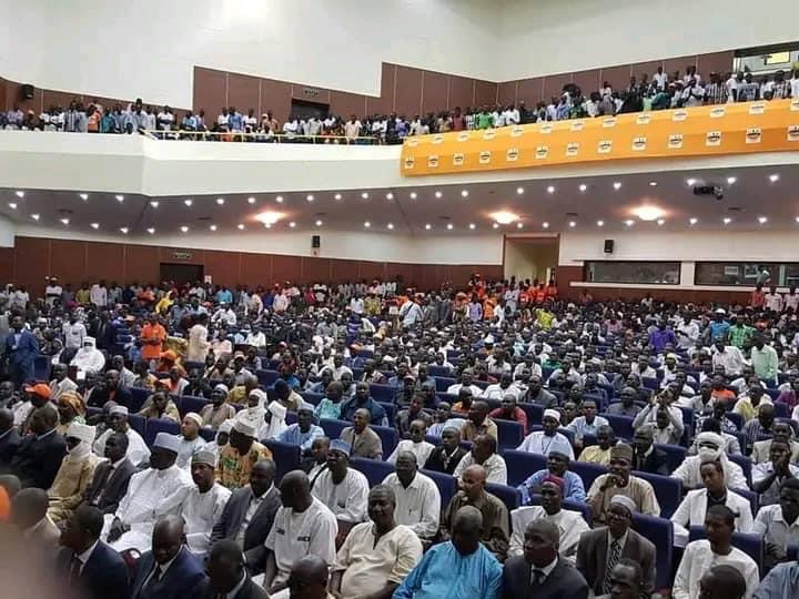 F2FF6F9E CEE1 4762 A848 9A2450D54B1D