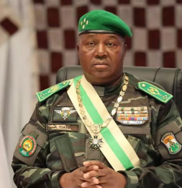 abdourahamane-tiani-et-la-quete-permanente-du-bouc-emissaire